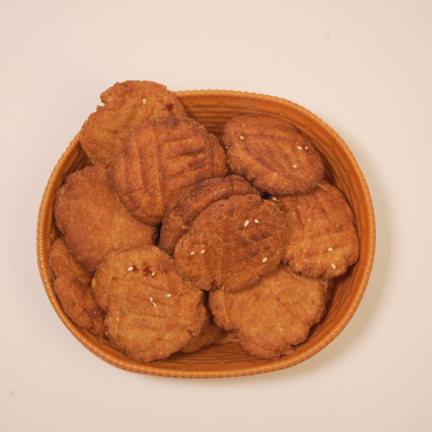 Jaggery Thekua